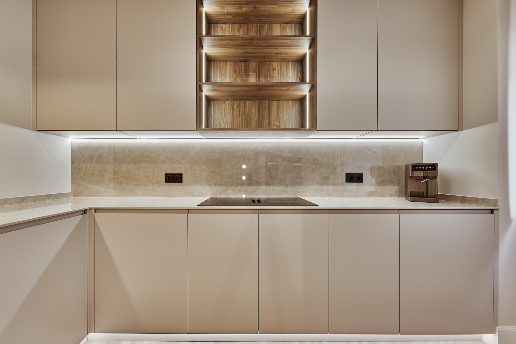 Lägenhet i Madrid, Spanien 3 sovrum, 109 kvm. Nr. 180085
