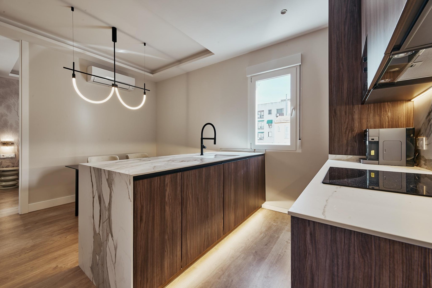 Apartamento en Madrid, España 2 dormitorios, 81 m2 No. 180090