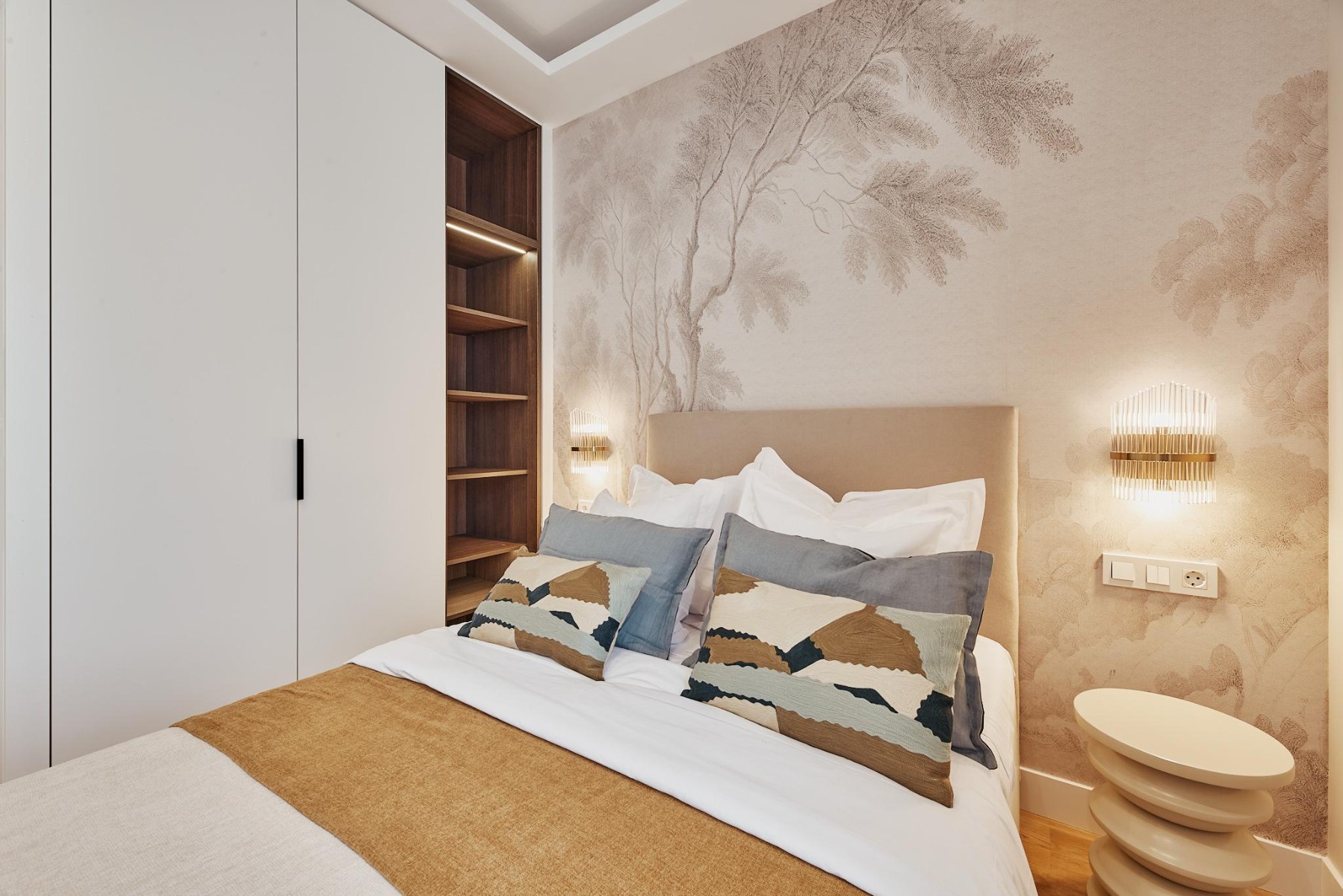 Apartamento en Madrid, España 2 dormitorios, 81 m2 No. 180090