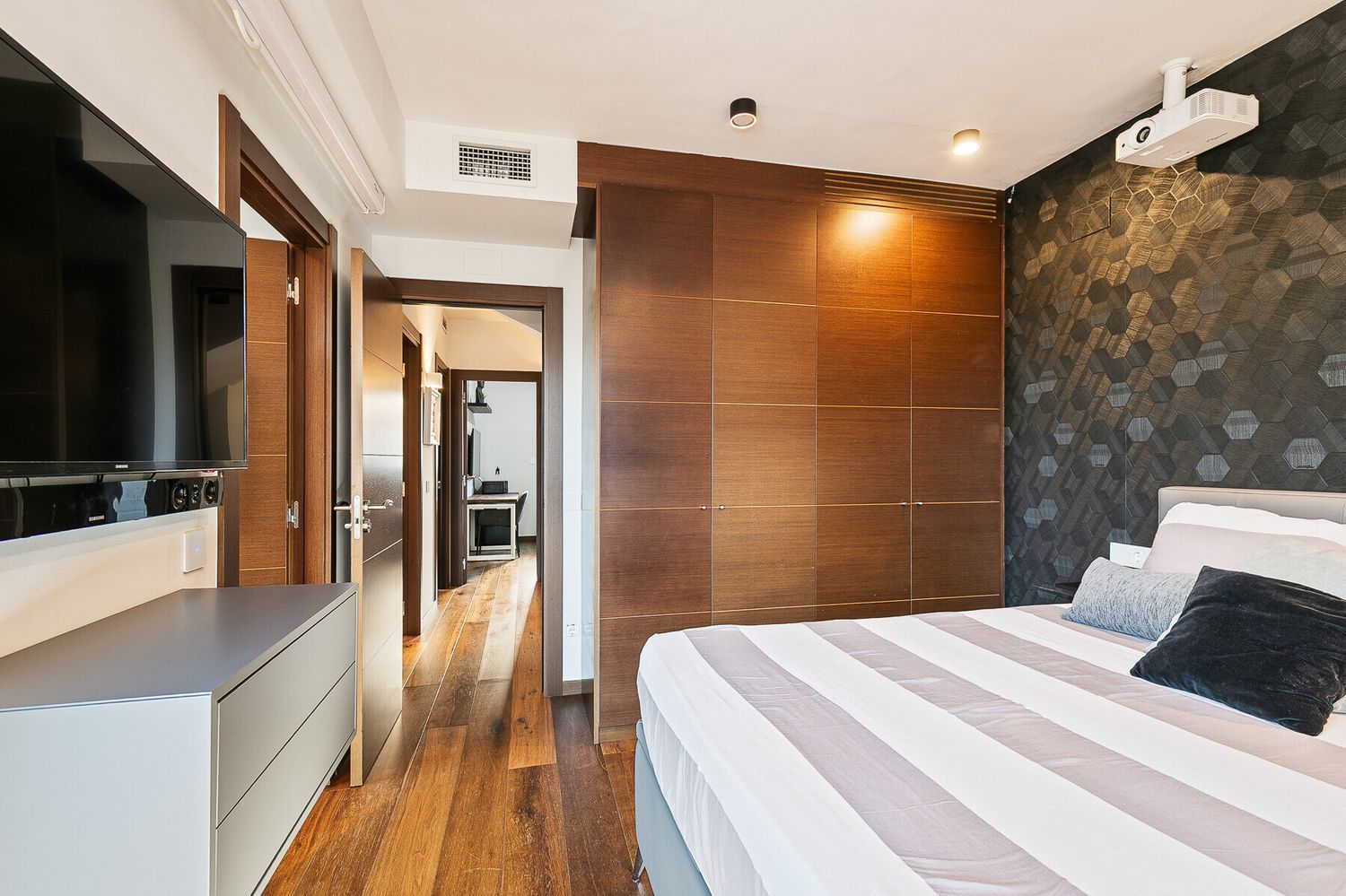 House à Sitges, Barcelona, Espagne 5 chambres, 309 m2 No. 177839
