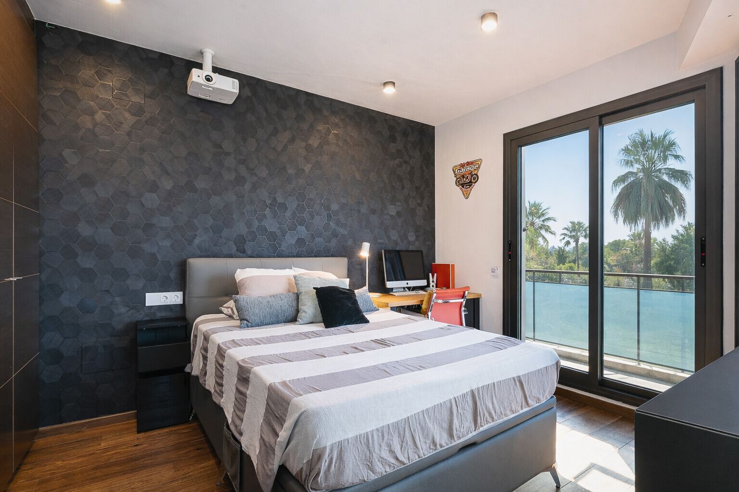 House à Sitges, Barcelona, Espagne 5 chambres, 309 m2 No. 177839