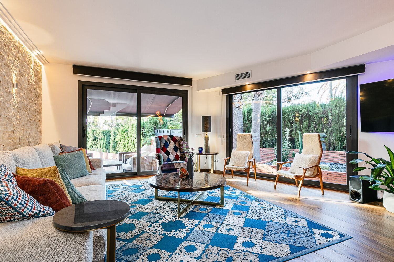 House à Sitges, Barcelona, Espagne 5 chambres, 309 m2 No. 177839