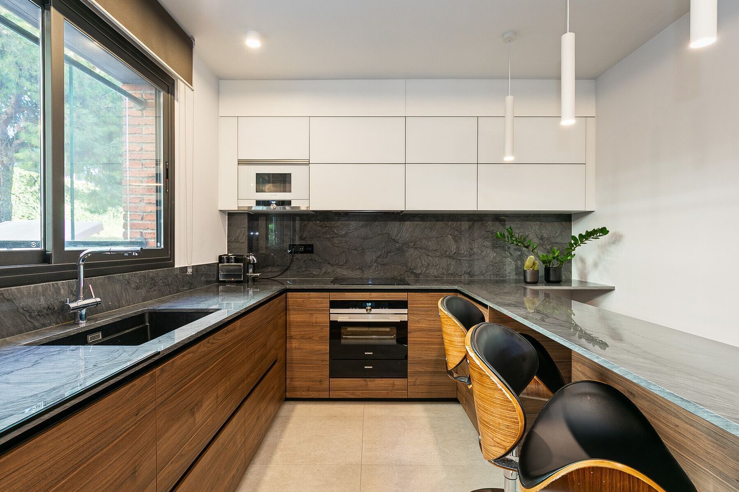 House à Sitges, Barcelona, Espagne 5 chambres, 309 m2 No. 177839