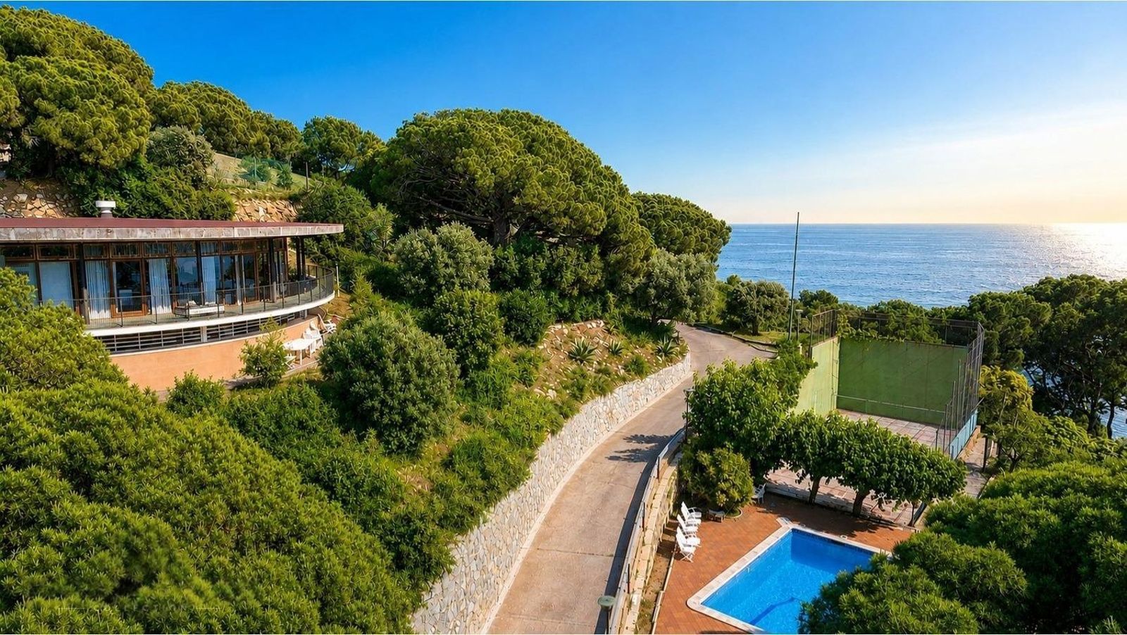 House à Barcelona, Espagne 5 chambres, 558 m2 No. 177834
