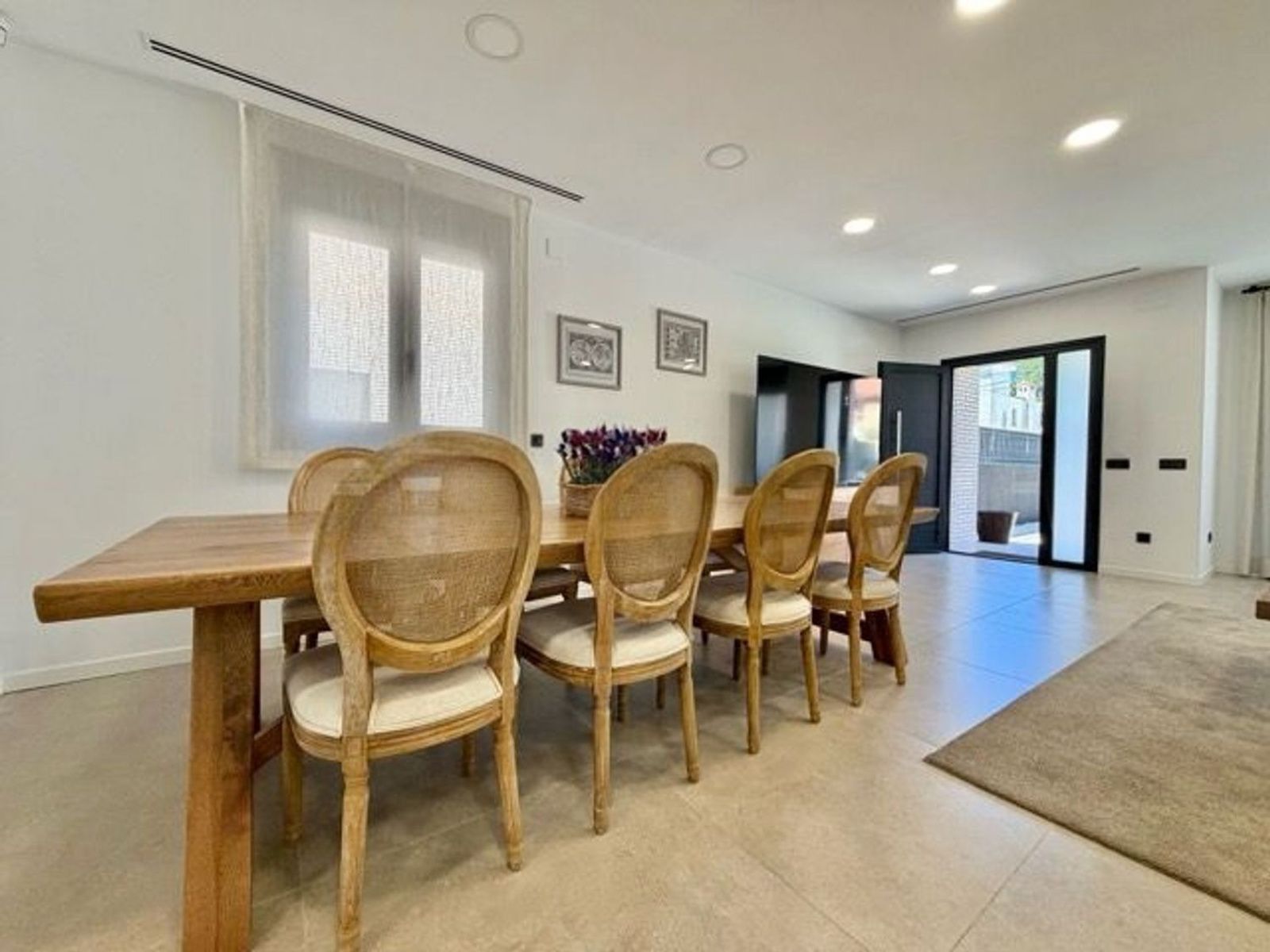 House en Espagne 4 chambres, 325 m2 No. 177838