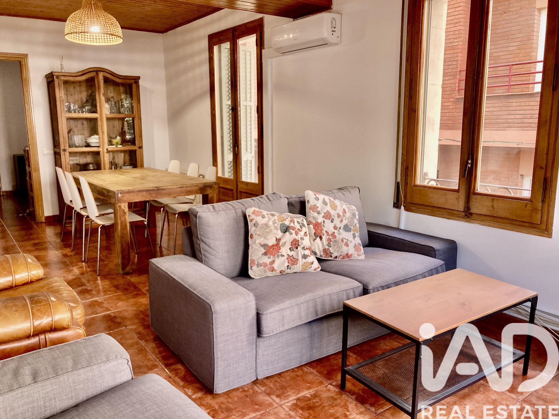 Apartment à Barcelona, Espagne 4 chambres, 129 m2 No. 152721