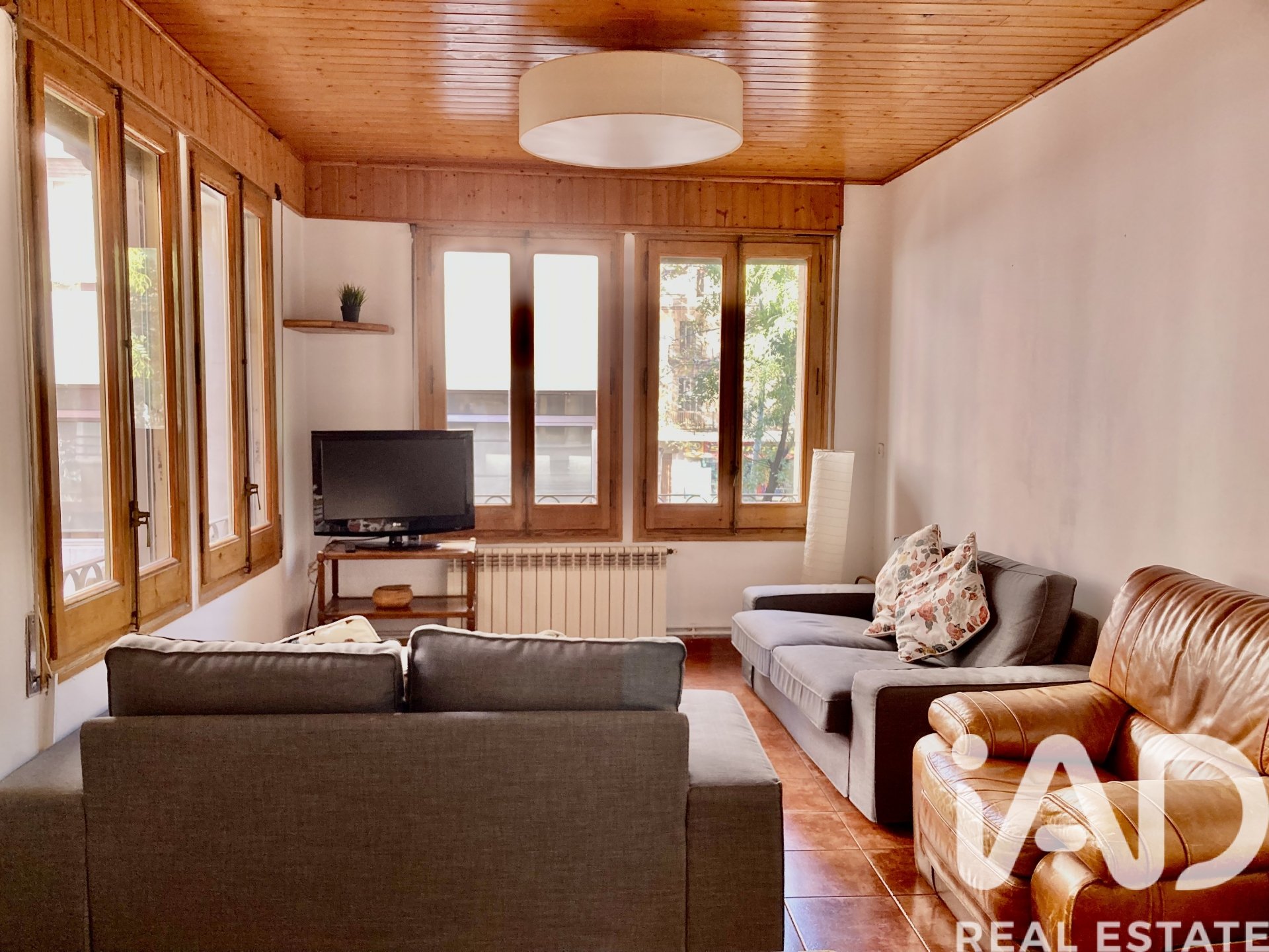 Apartment à Barcelona, Espagne 4 chambres, 129 m2 No. 152721