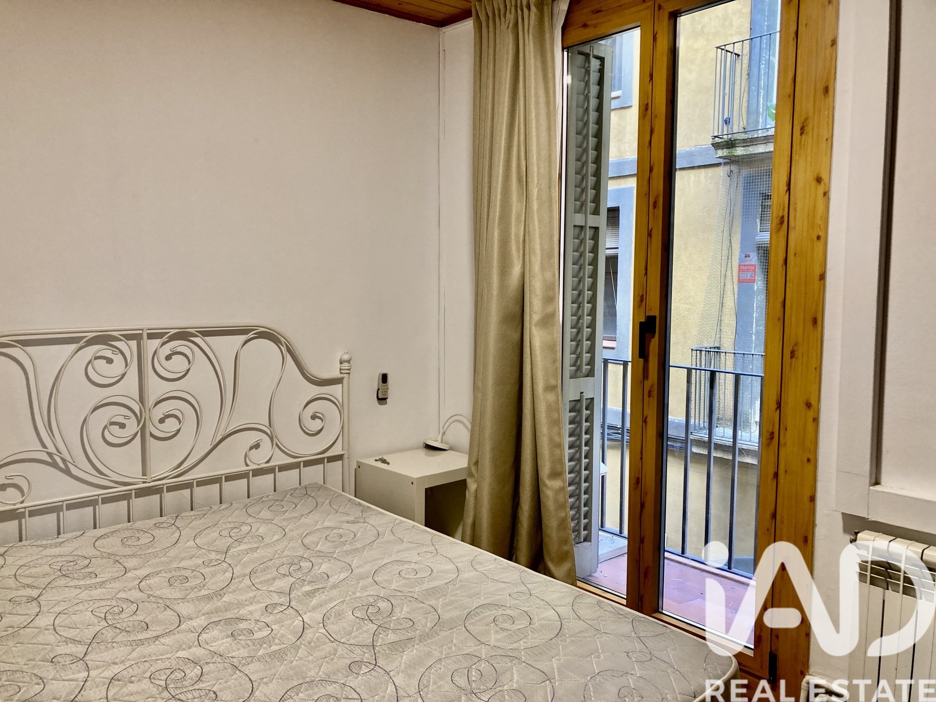 Apartment à Barcelona, Espagne 4 chambres, 129 m2 No. 152721