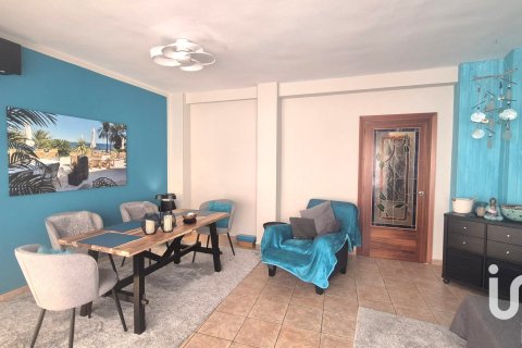Huoneisto Pego, Alicante, Espanja 2 makuuhuonetta, 74 m2 No. 185626