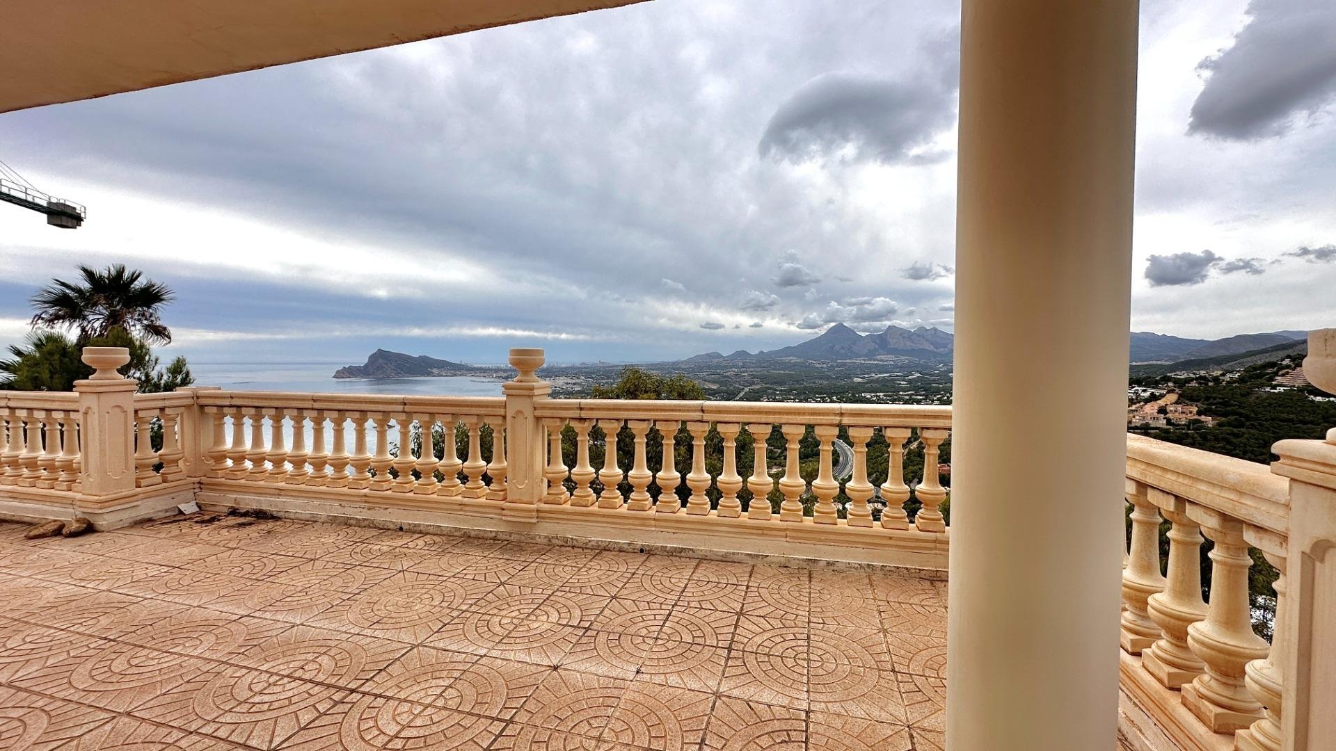 Villa i Zona Altea Hills, Alicante, Spanien 5 sovrum, 452 kvm. Nr. 165286