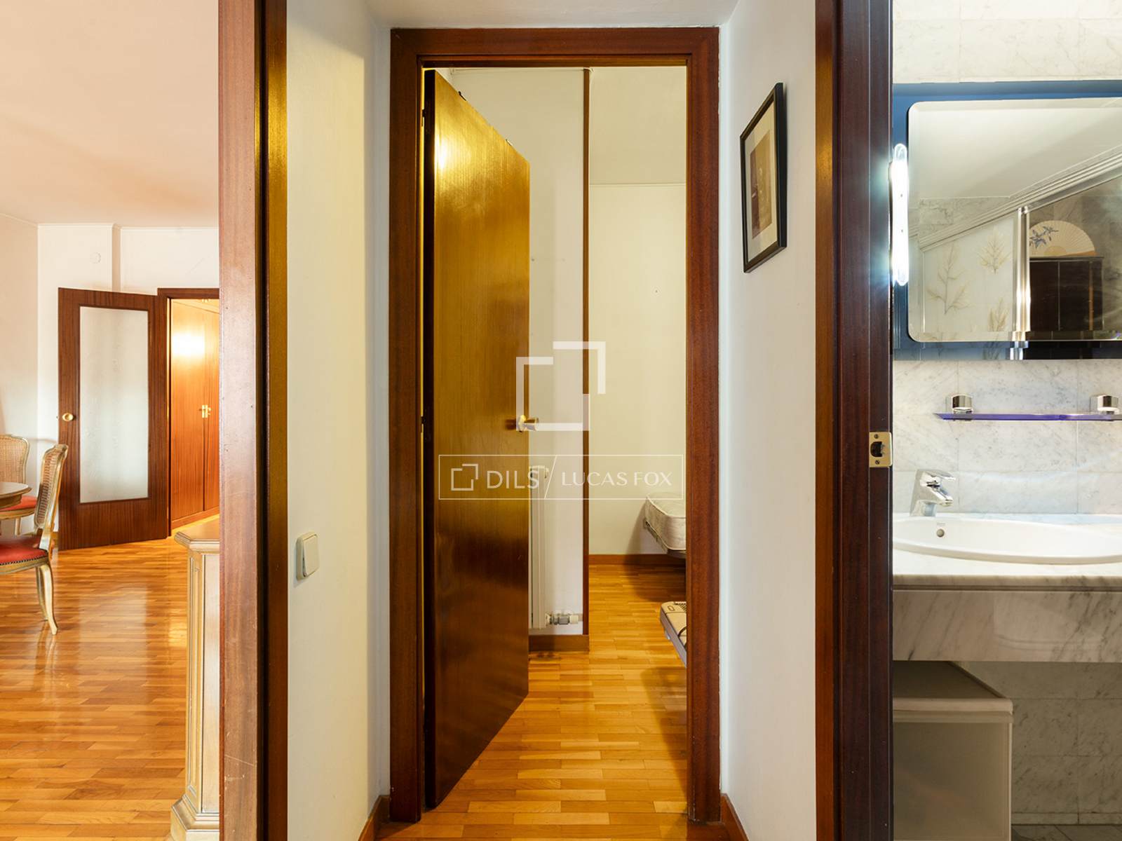 Wohnung in Barcelona, Spanien 4 Schlafzimmer, 130 m2 Nr. 194977