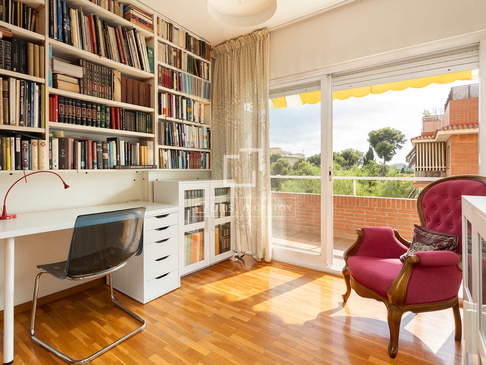 Wohnung in Barcelona, Spanien 4 Schlafzimmer, 130 m2 Nr. 194977