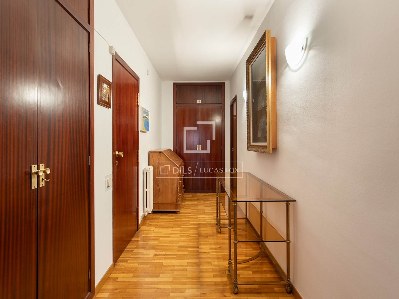 Wohnung in Barcelona, Spanien 4 Schlafzimmer, 130 m2 Nr. 194977