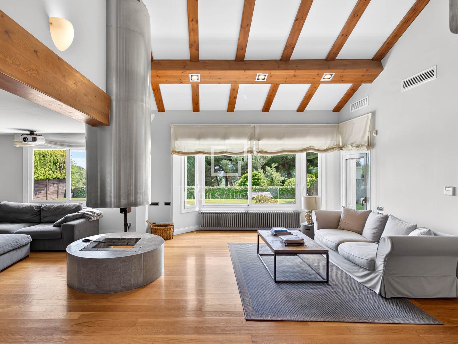 Villa à Sant Vicenc De Montalt, Barcelona, Espagne 5 chambres, 545 m2 No. 194978