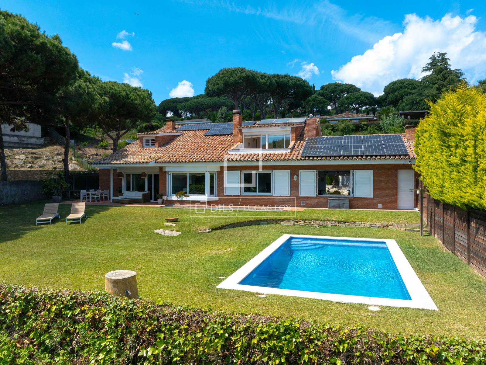 Villa à Sant Vicenc De Montalt, Barcelona, Espagne 5 chambres, 545 m2 No. 194978