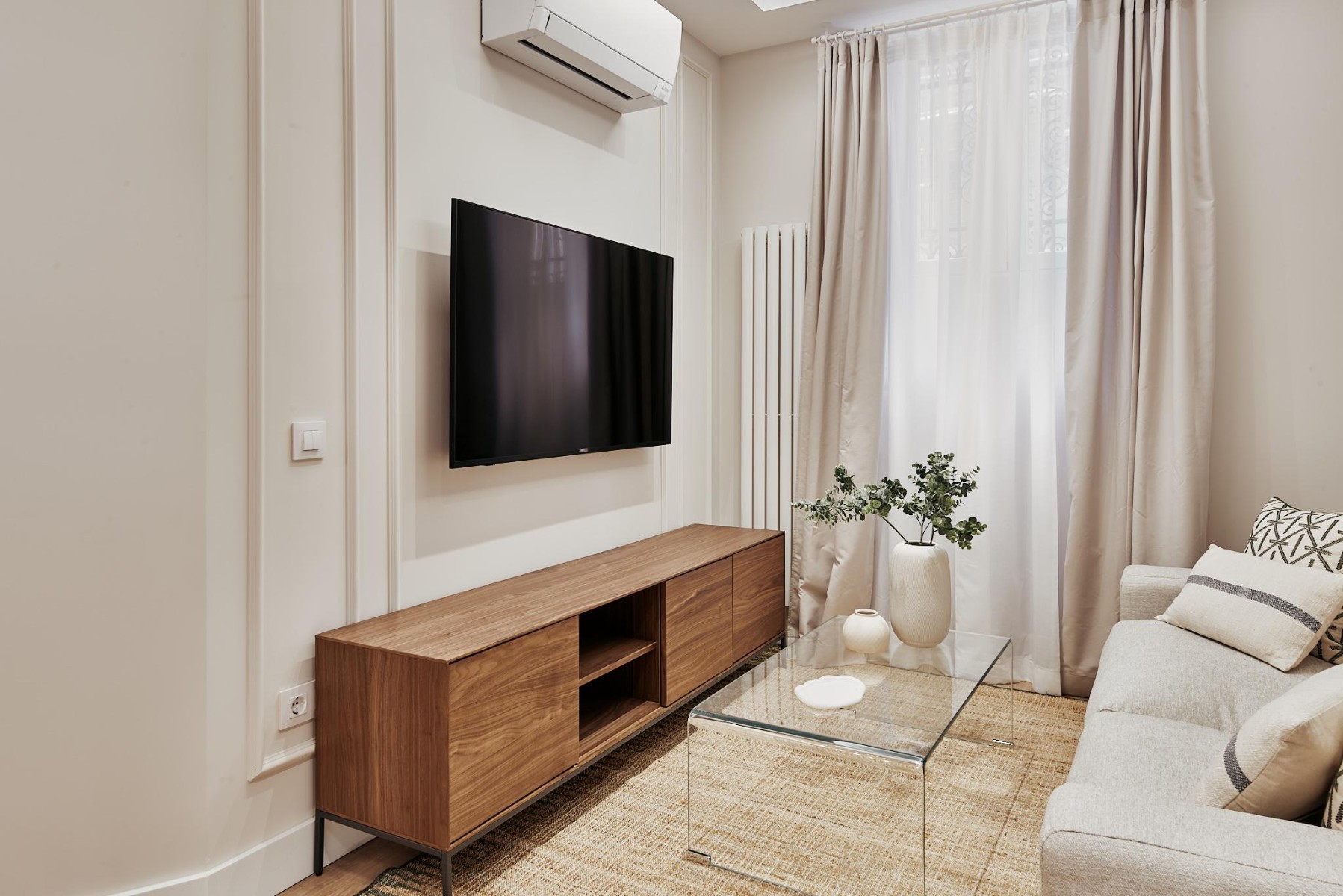 Villa in Madrid, Spain 2 bedrooms, 60 sq.m. No. 179902