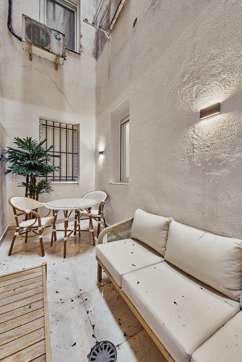 Villa in Madrid, Spain 2 bedrooms, 60 sq.m. No. 179902
