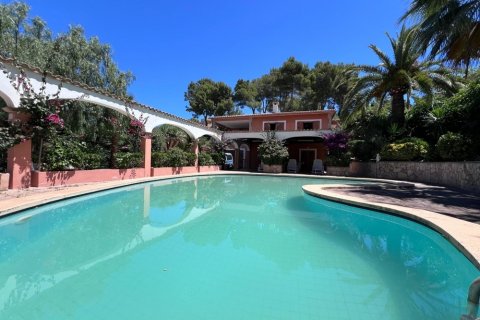 Huvila Santa Ponsa, Mallorca, Espanja 4 makuuhuonetta, 219 m2 No. 103778