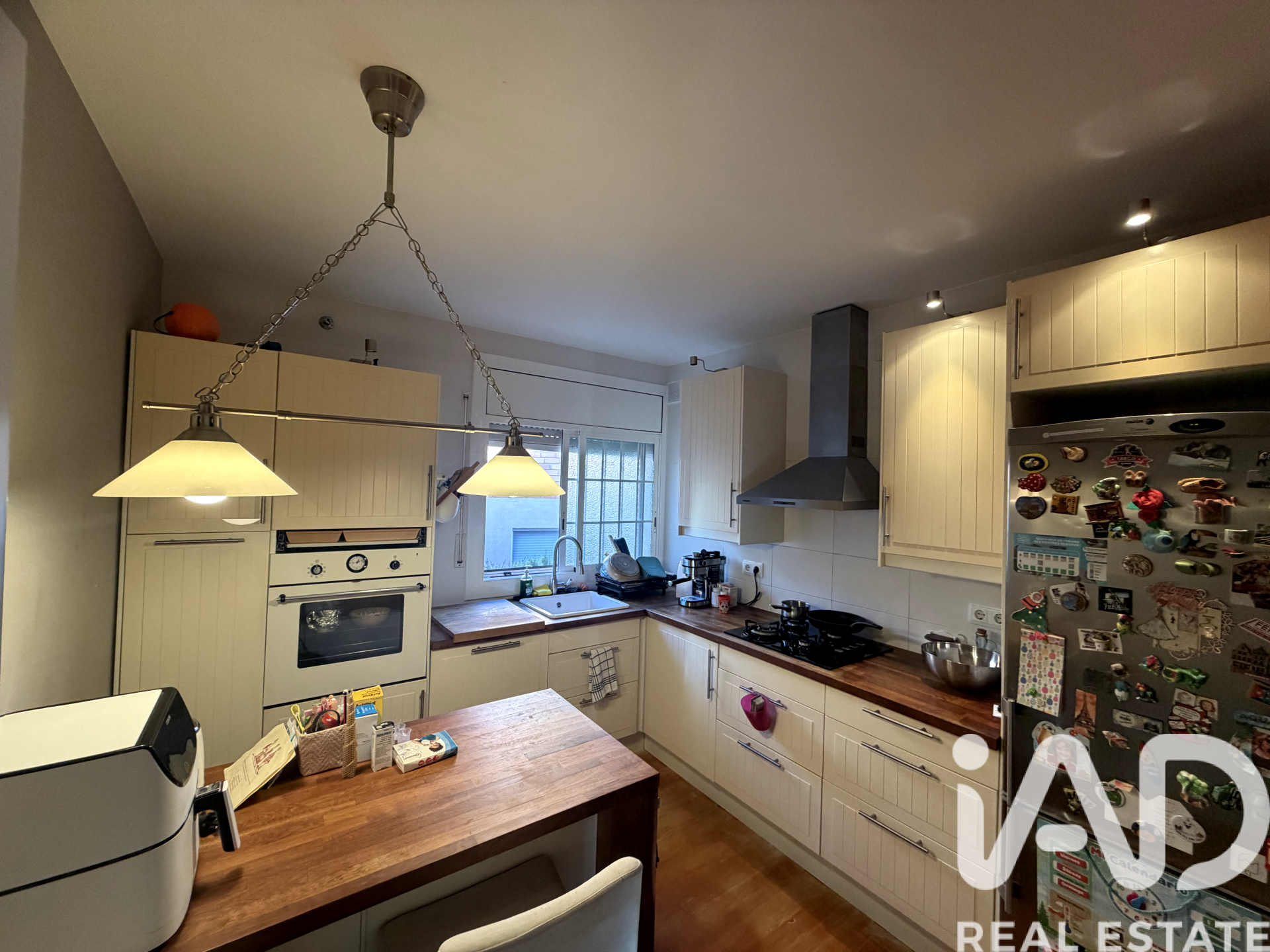 Talo Cubelles, Barcelona, Espanja 3 makuuhuonetta, 150 m2 No. 173203