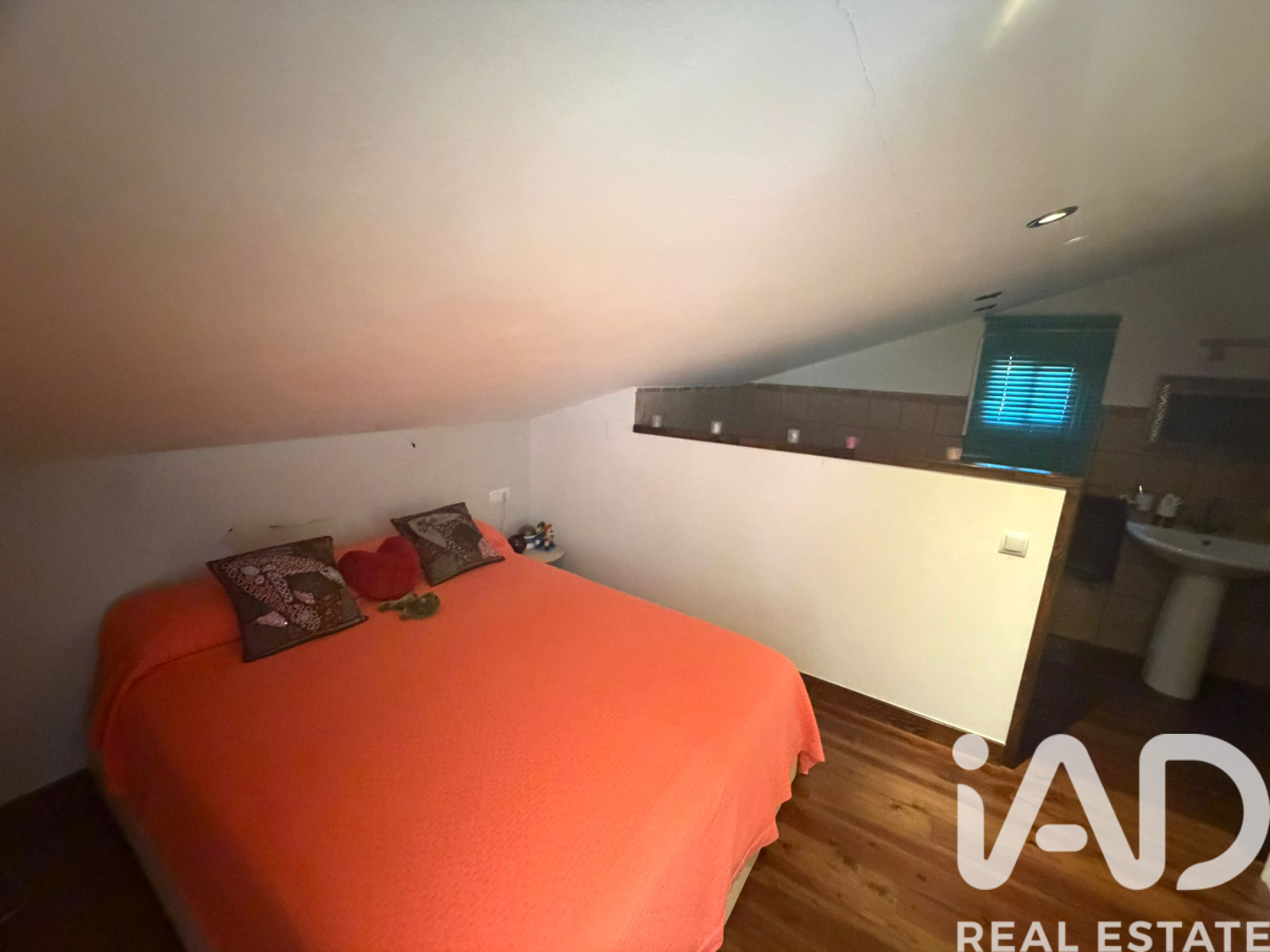 Talo Cubelles, Barcelona, Espanja 3 makuuhuonetta, 150 m2 No. 173203