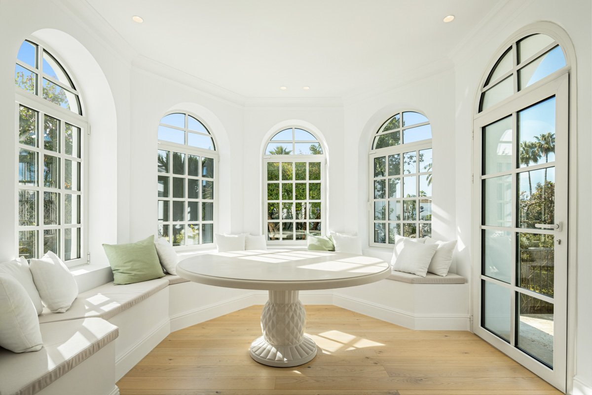 Villa in Marbella, Malaga, Spain 5 bedrooms, 722 sq.m. No. 135029
