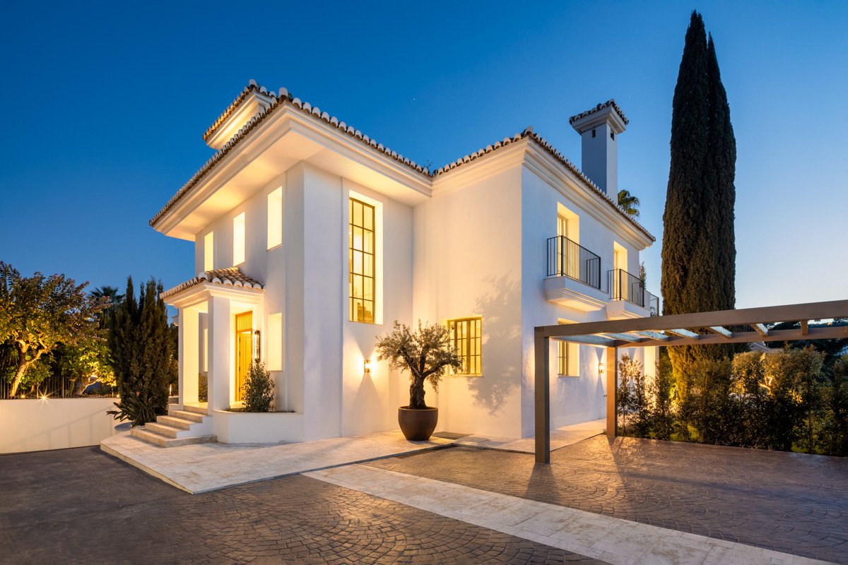 Villa in Marbella, Malaga, Spain 5 bedrooms, 722 sq.m. No. 135029