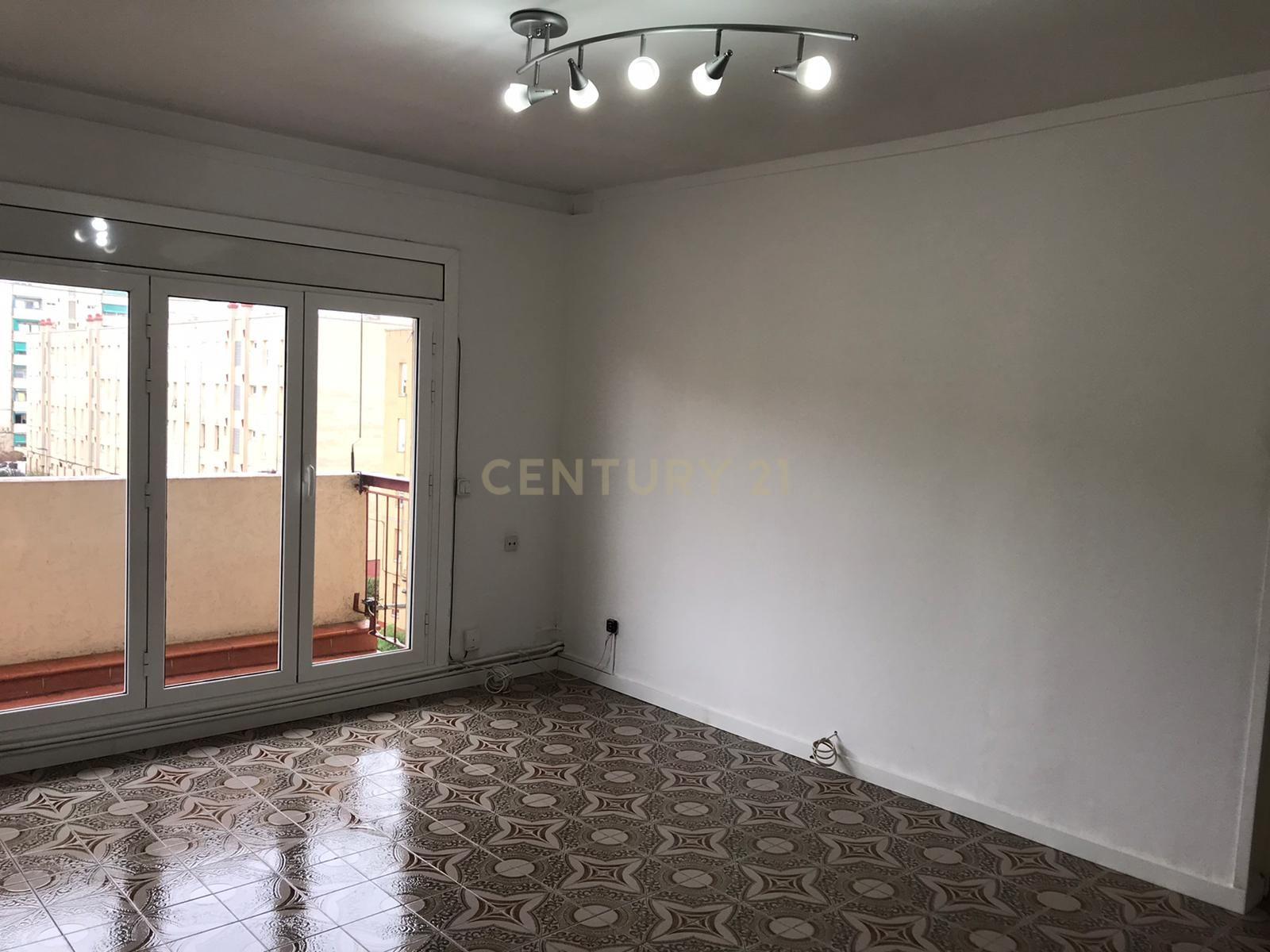 Dzīvoklis Sabadell, Barcelona, Spānijā 3 istabas, 80 m2 Nr. 191138