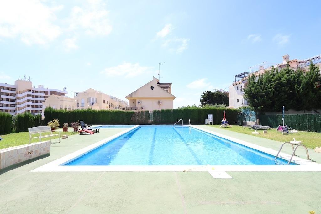 Apartment in La Zenia, Alicante, Spain 3 bedrooms, 106 sq.m. No. 189981