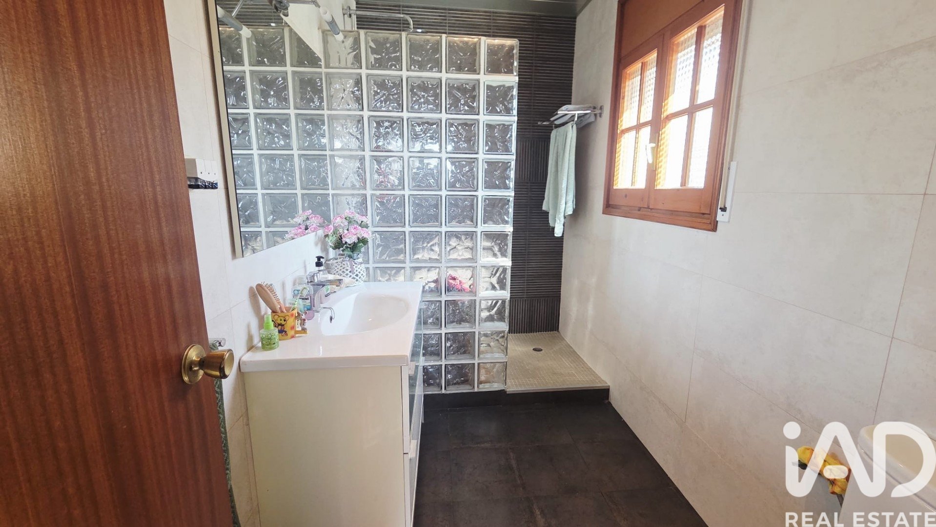 Casa a Bellvei, Tarragona, Spagna 6 camere da letto, 278 mq. N° 172731