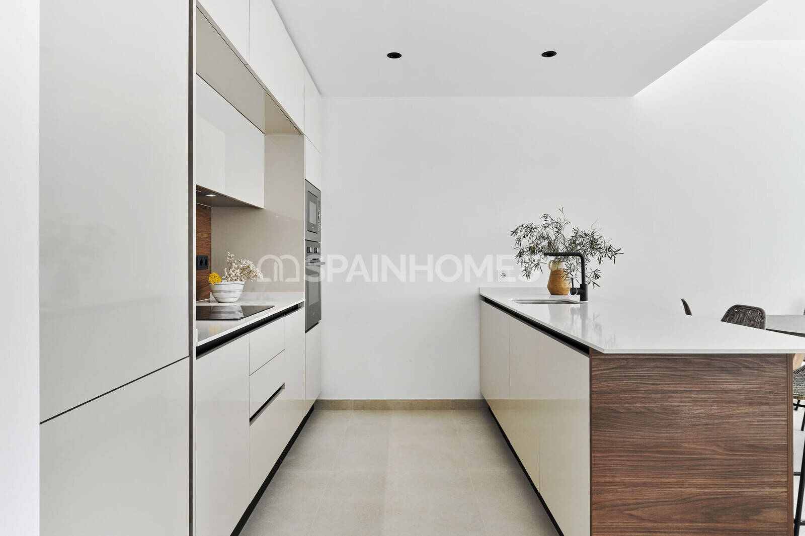 Apartment à Torrevieja, Alicante, Espagne 2 chambres, 92 m2 No. 48874