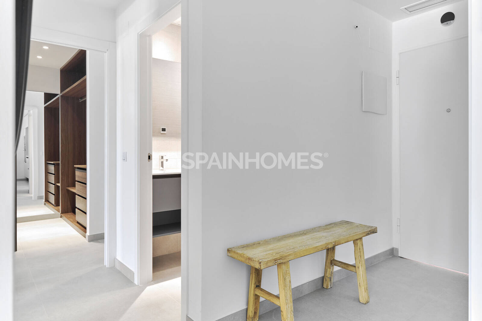 Apartment à Torrevieja, Alicante, Espagne 2 chambres, 92 m2 No. 48874