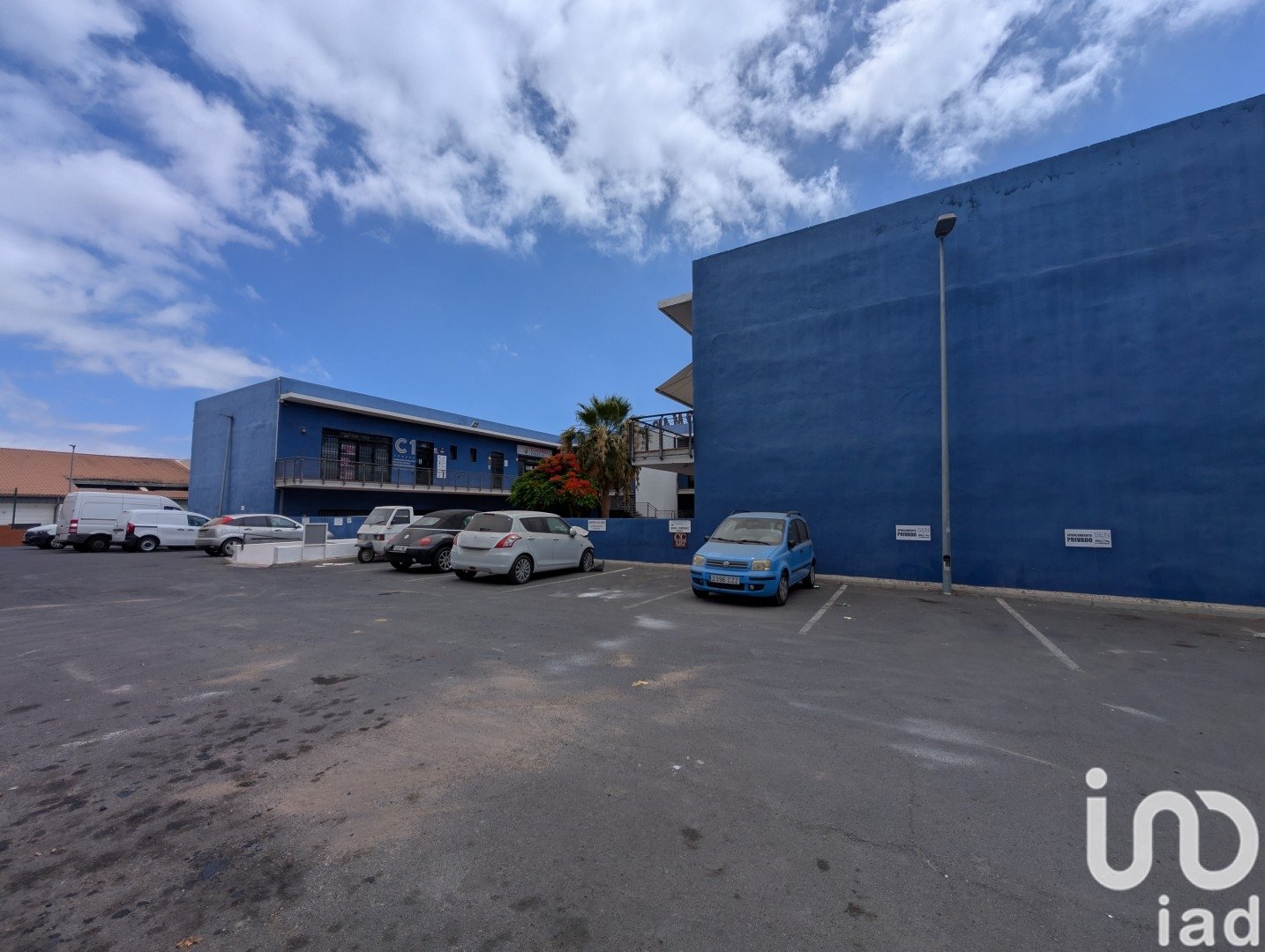 Commercial property à Adeje, Tenerife, Espagne 1022 m2 No. 153238