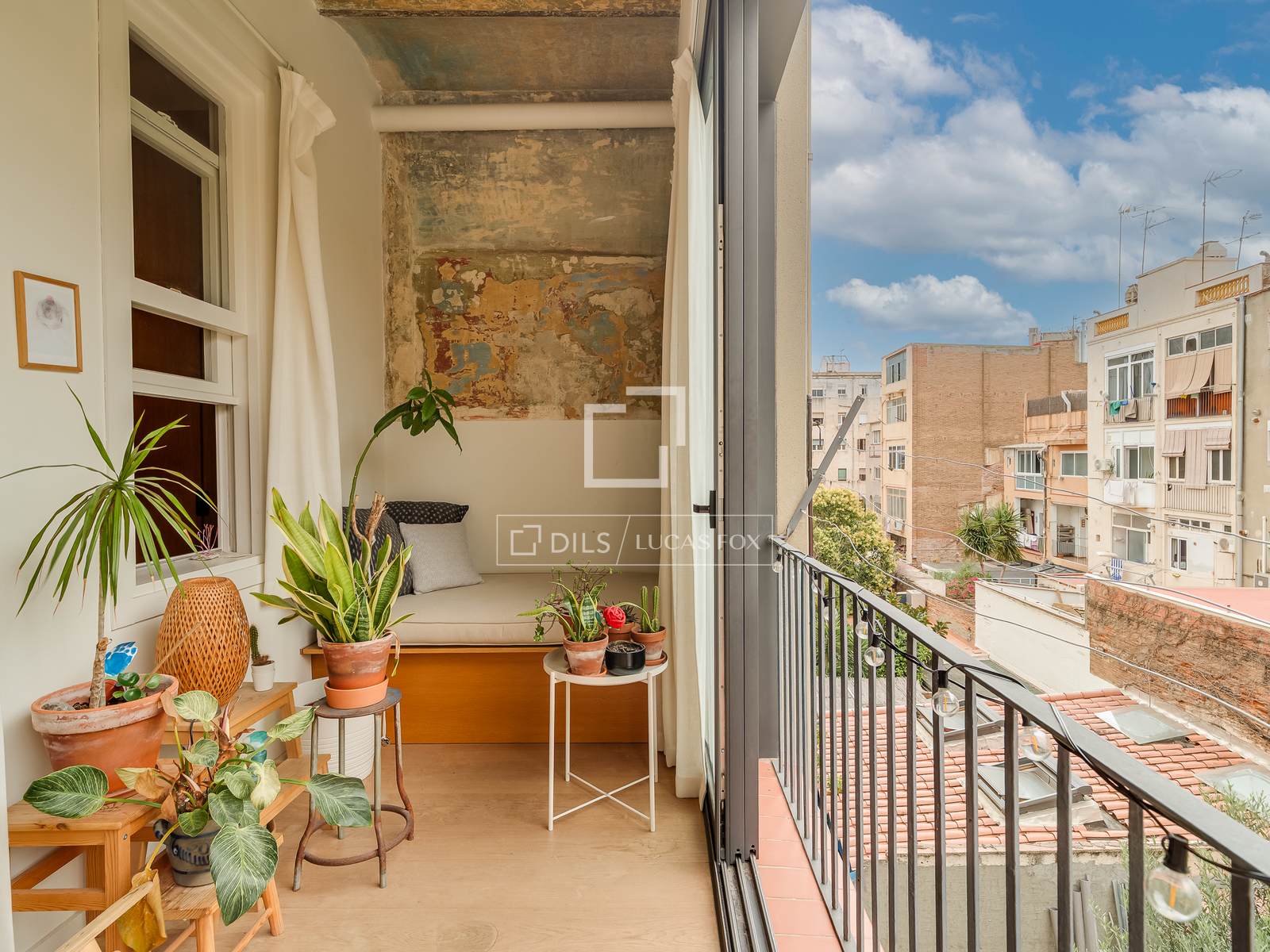 Wohnung in Barcelona, Spanien 2 Schlafzimmer, 75 m2 Nr. 192734