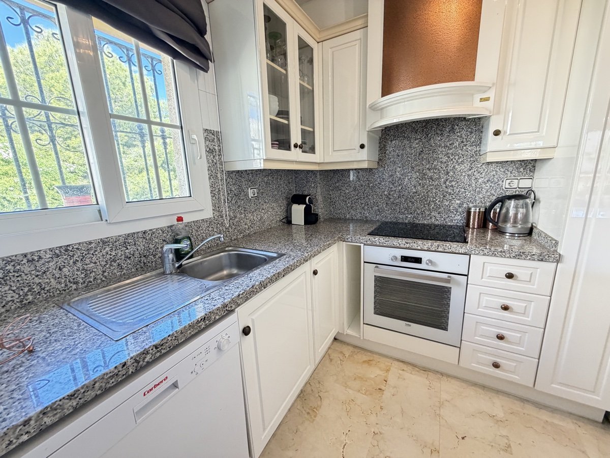 Apartament w Alicante, Hiszpania 2 sypialnie, 75 mkw. nr 195255