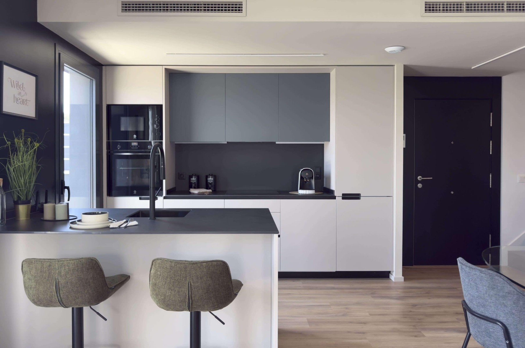Apartament w Sant Boi de Llobregat, Barcelona, Hiszpania 2 sypialnie, 69 mkw. nr 137404