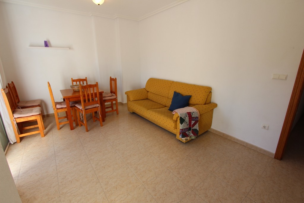 Huoneisto Guardamar del Segura, Alicante, Espanja 3 makuuhuonetta, 90 m2 No. 183787