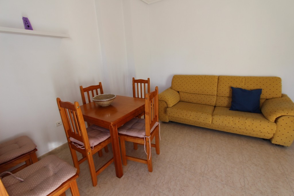 Huoneisto Guardamar del Segura, Alicante, Espanja 3 makuuhuonetta, 90 m2 No. 183787