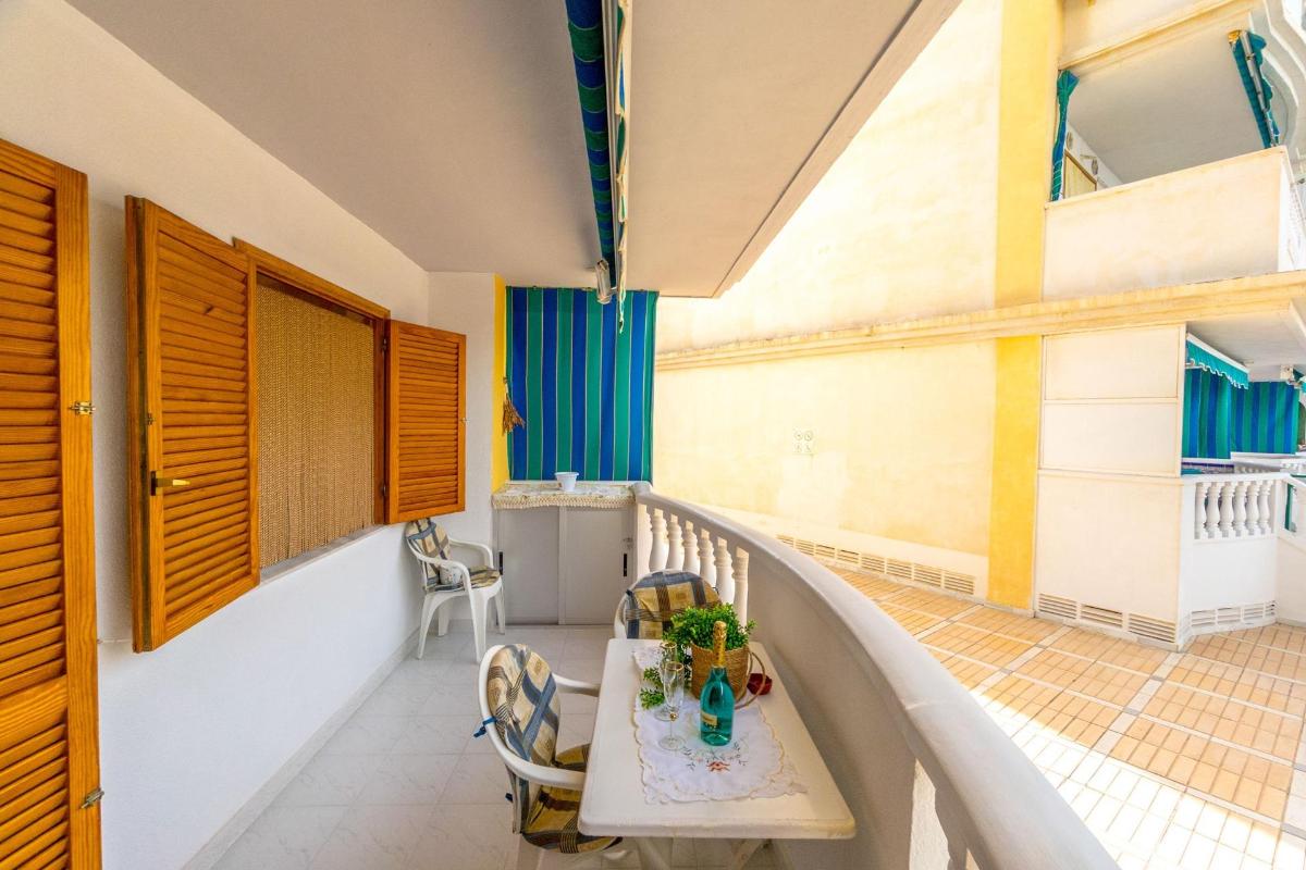 Huoneisto Torrevieja, Alicante, Espanja 1 makuuhuone, 46 m2 No. 183789