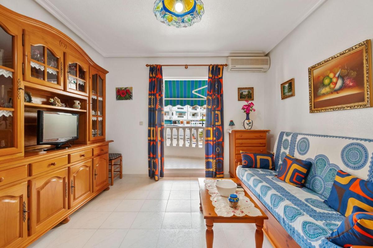Huoneisto Torrevieja, Alicante, Espanja 1 makuuhuone, 46 m2 No. 183789