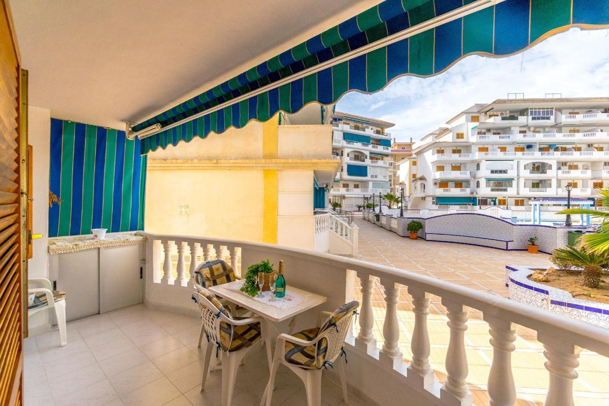 Huoneisto Torrevieja, Alicante, Espanja 1 makuuhuone, 46 m2 No. 183789