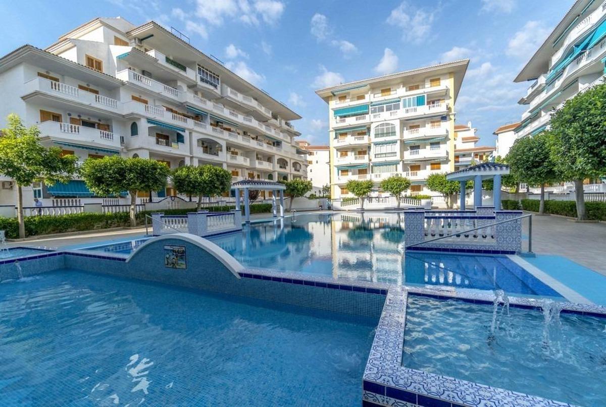 Huoneisto Torrevieja, Alicante, Espanja 1 makuuhuone, 46 m2 No. 183789