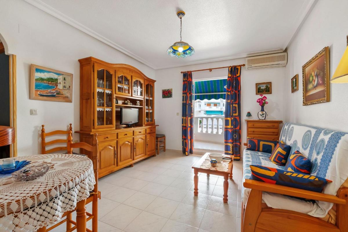 Huoneisto Torrevieja, Alicante, Espanja 1 makuuhuone, 46 m2 No. 183789