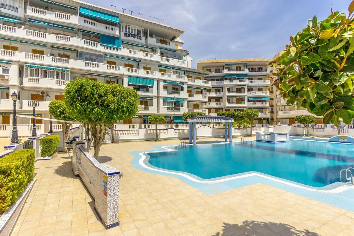 Huoneisto Torrevieja, Alicante, Espanja 1 makuuhuone, 46 m2 No. 183789
