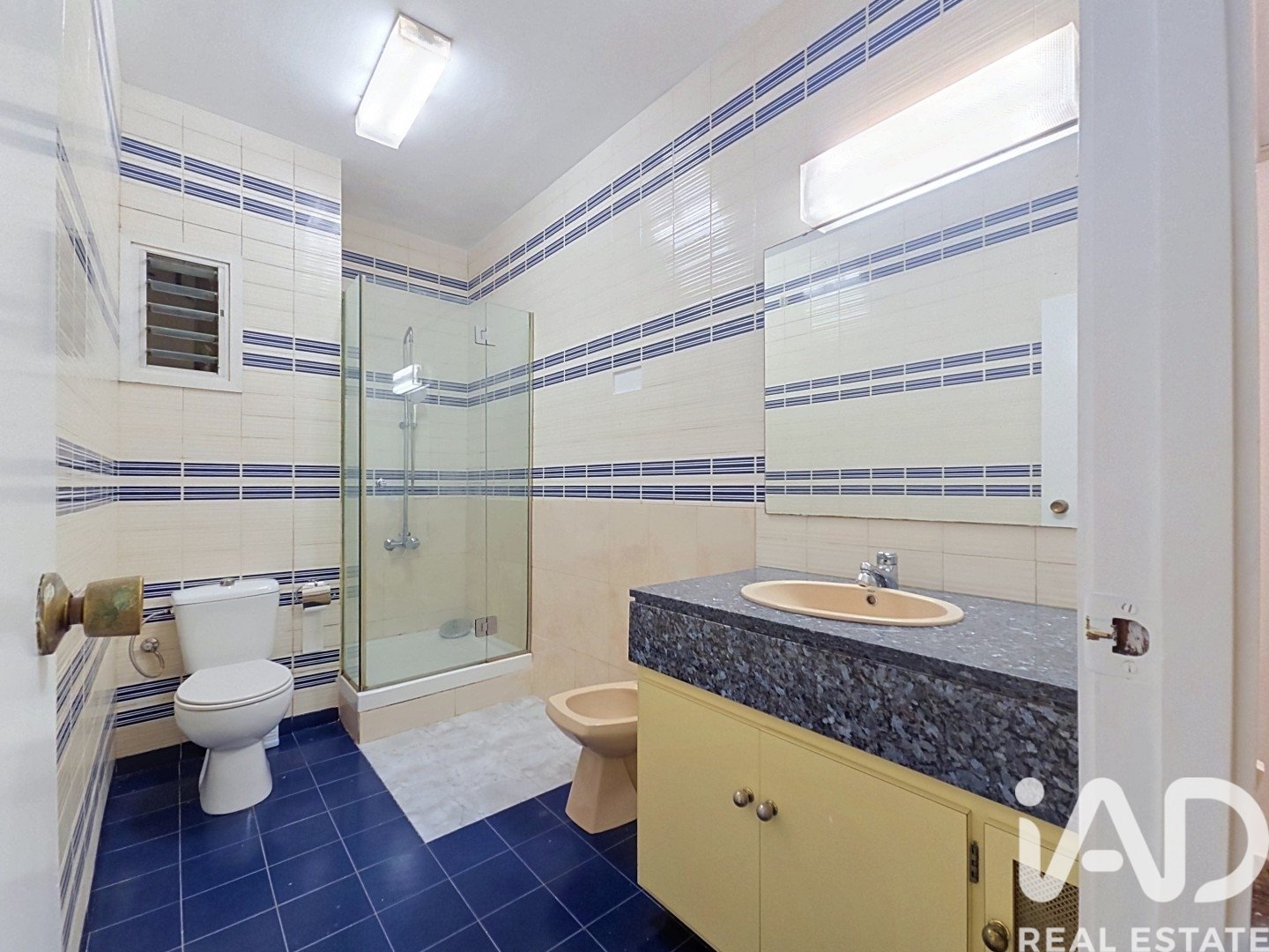 Wohnung in Barcelona, Spanien 3 Schlafzimmer, 121 m2 Nr. 196620