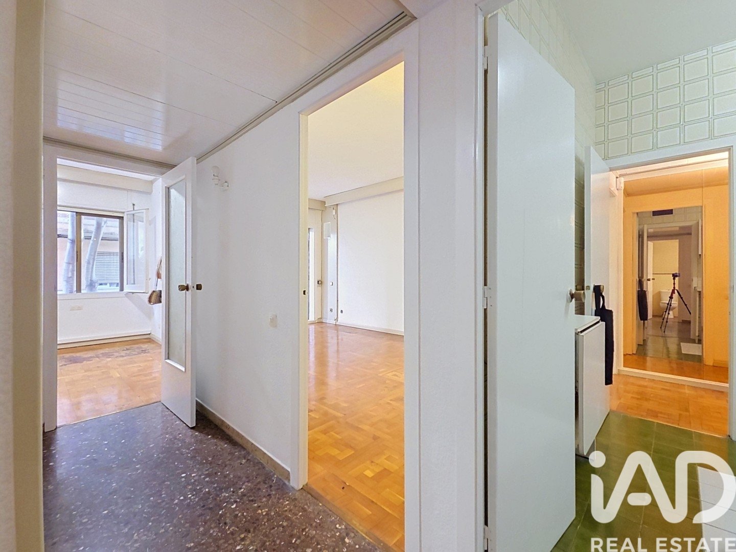 Wohnung in Barcelona, Spanien 3 Schlafzimmer, 121 m2 Nr. 196620