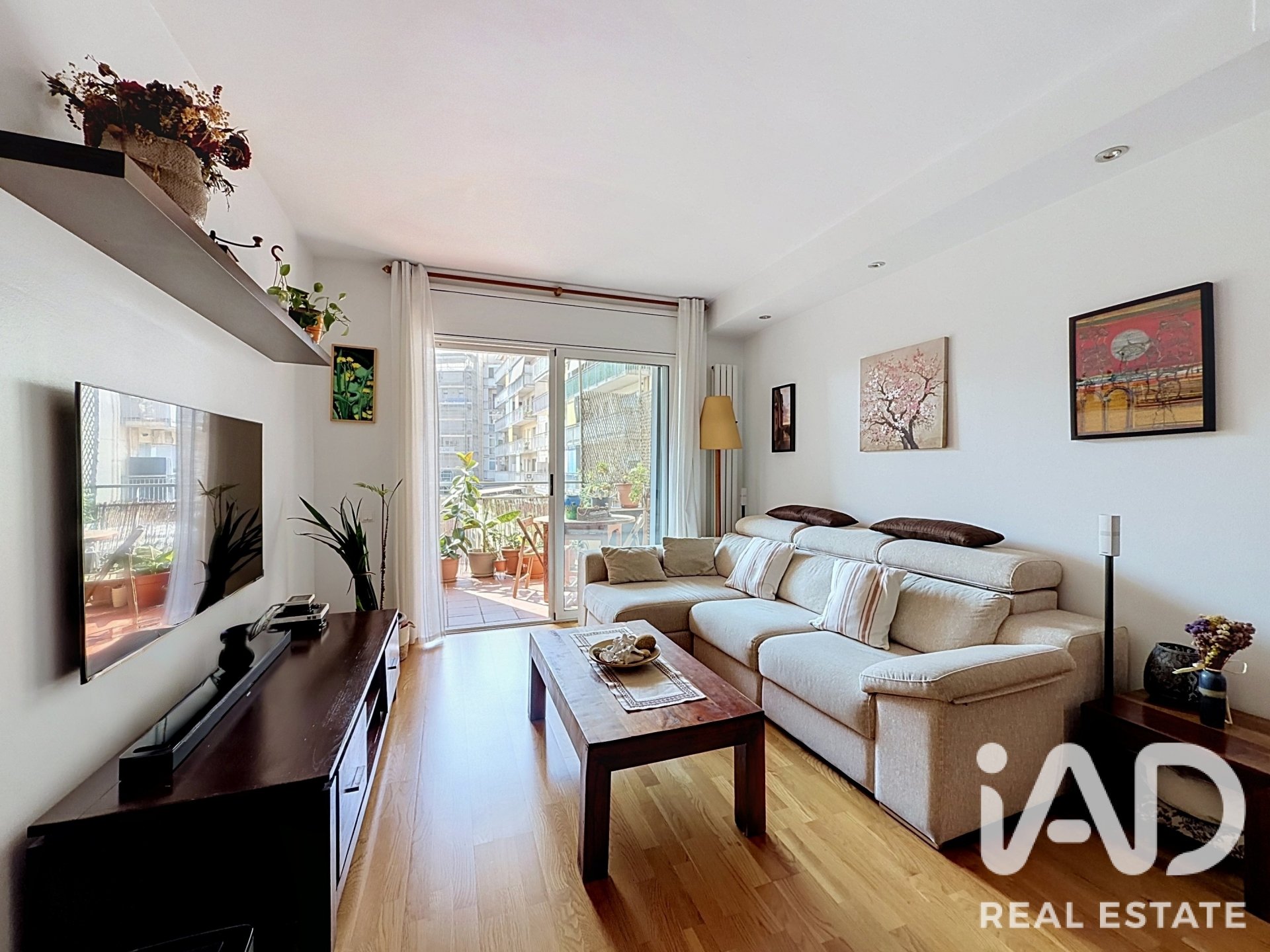 Apartment à Sant Adria De Besos, Barcelona, Espagne 3 chambres, 100 m2 No. 196621
