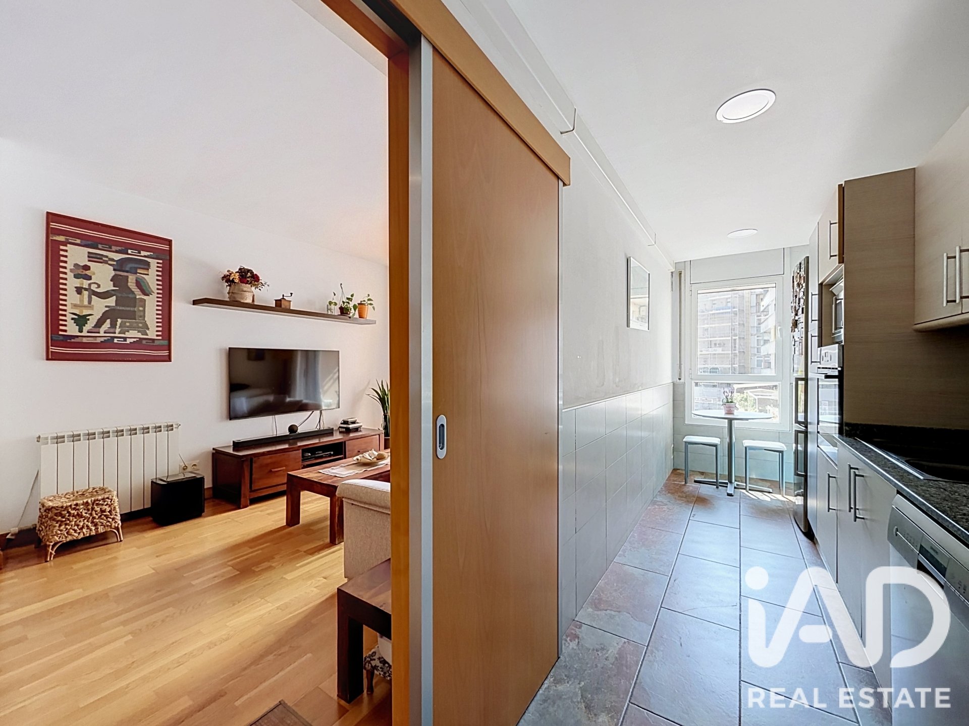 Apartment à Sant Adria De Besos, Barcelona, Espagne 3 chambres, 100 m2 No. 196621