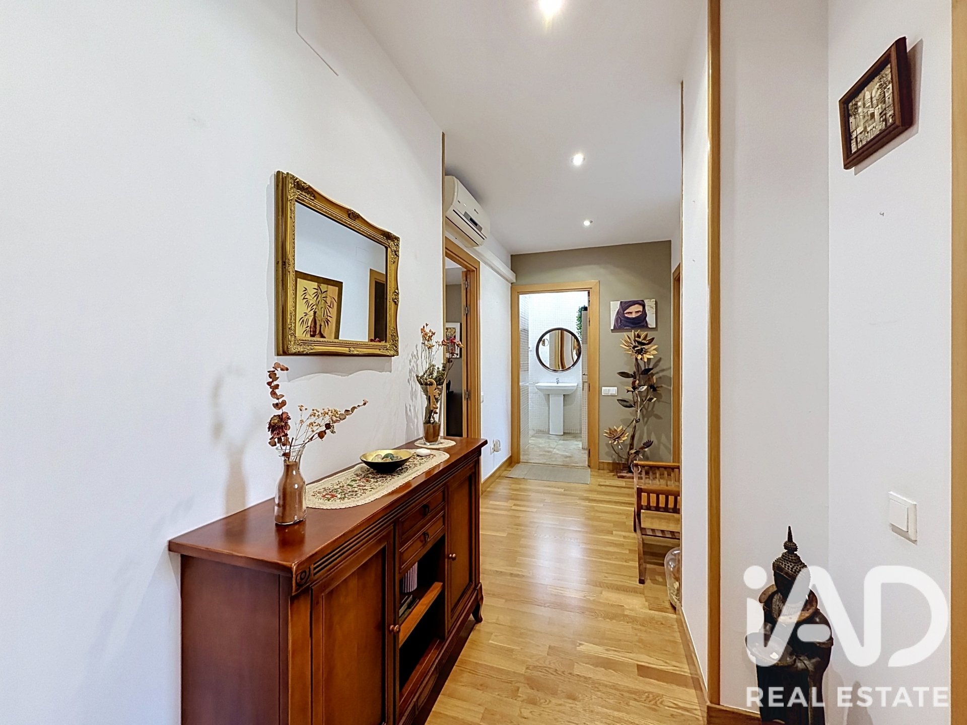 Apartment à Sant Adria De Besos, Barcelona, Espagne 3 chambres, 100 m2 No. 196621