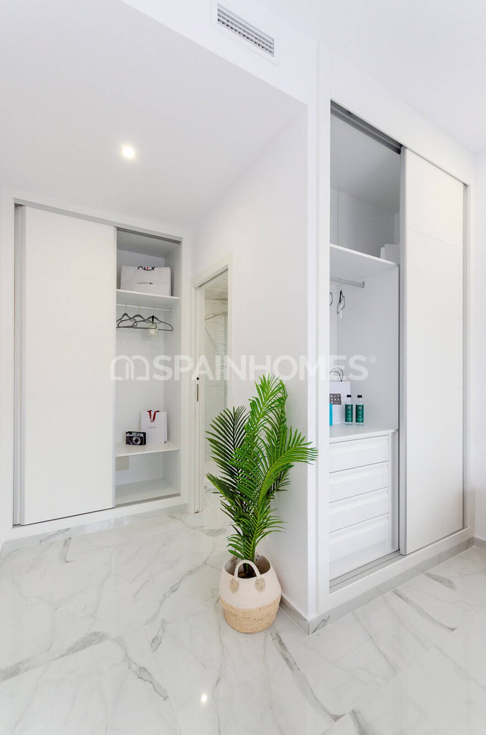 Villa i Torrevieja, Alicante, Spanien 3 sovrum, 105 kvm. Nr. 138718