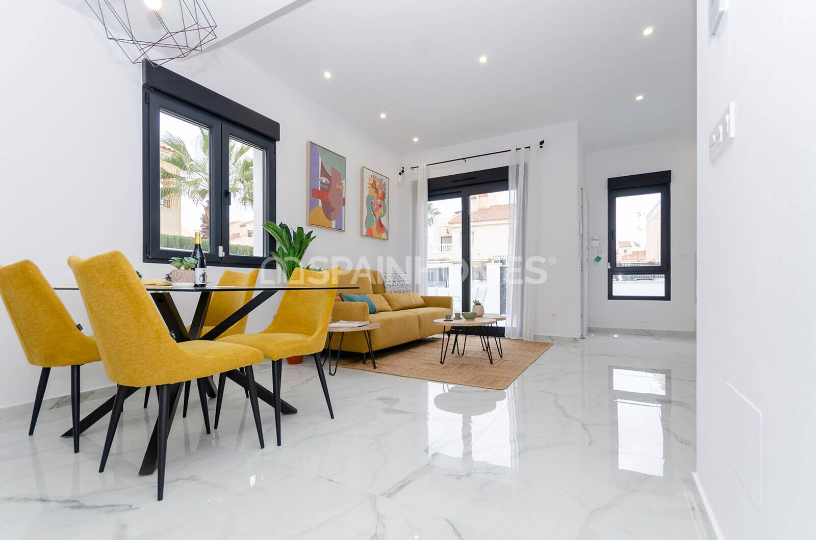 Villa i Torrevieja, Alicante, Spanien 3 sovrum, 105 kvm. Nr. 138718